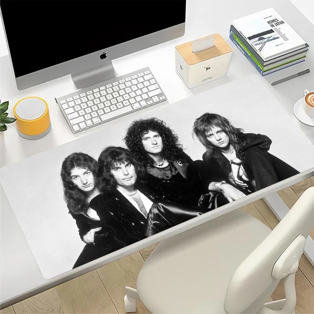 Queen Band Large Mouse Pad Gaming Mousepad PC Gamer Computer Office Mouse Mat XXL Silicone Keyboard Mat Desk Pad Laptop Mausepad