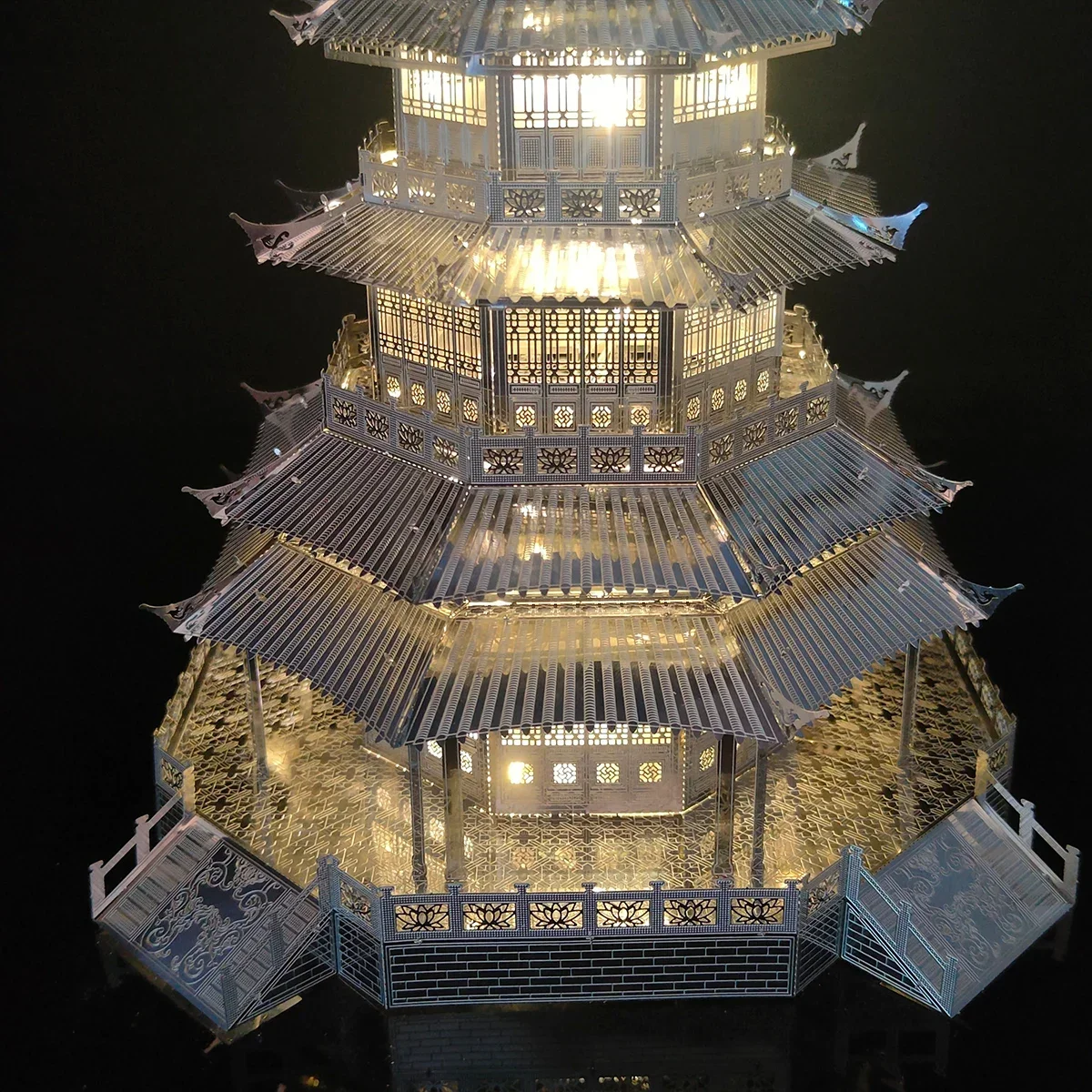 ثلاثية الأبعاد ستيريو ديكور المنزل DIY بها بنفسك اليدوية المعادن بناء الزجاج معبد لغز الجمعية لعبة مجسمة Knickknack الديكور الحرف حديقة