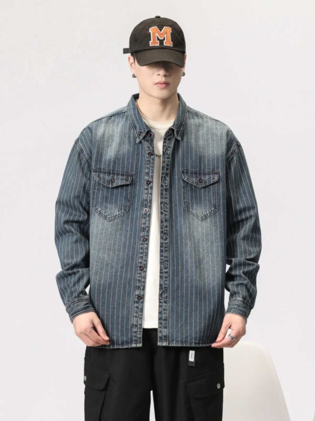 

Весенне-осенняя джинсовая рубашка-куртка с длинным рукавом для мужчин, повседневная, больших размеров, модная, винтажная, в полоску, мужская одежда, приталенный крой