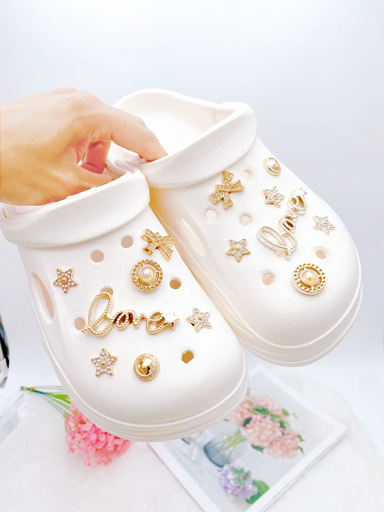 14-piece shoe decoration DIY casual shoe decoration - An interesting and versatile way to personalize your footwear