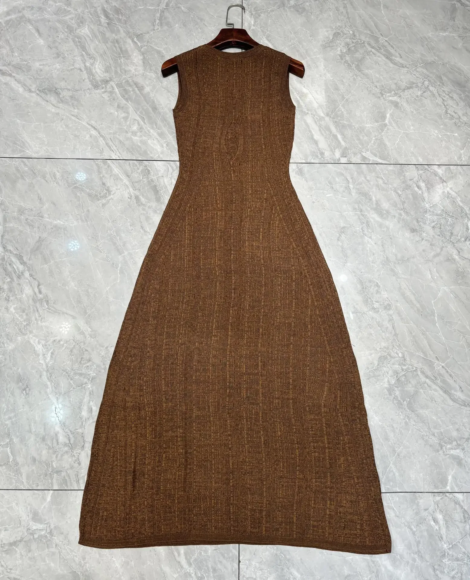

2025 New Women Back Hollow Out Long Dress V-Neck Sleeveless Vintage Slim Knitted Robe