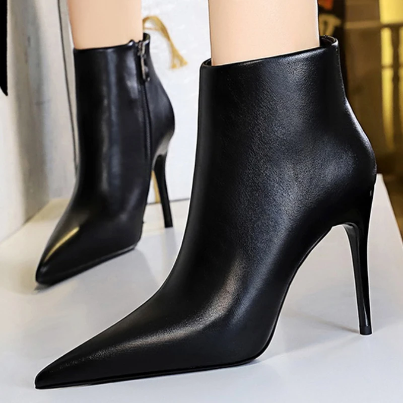 

BIGTREE Shoes Women Leather Boots Sexy Women's Ankle Boots High Heels Plush Warm Autumn Winter Shoes Stilettos Short Boots Lady