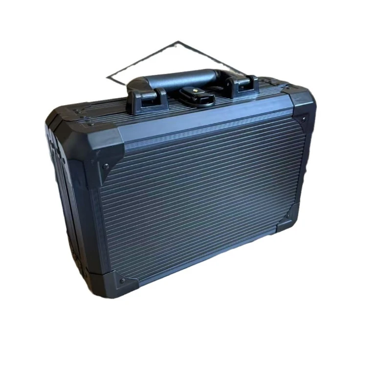 

Black 200 yards EVA high-end outdoor Texas hold'em aluminum alloy portable case