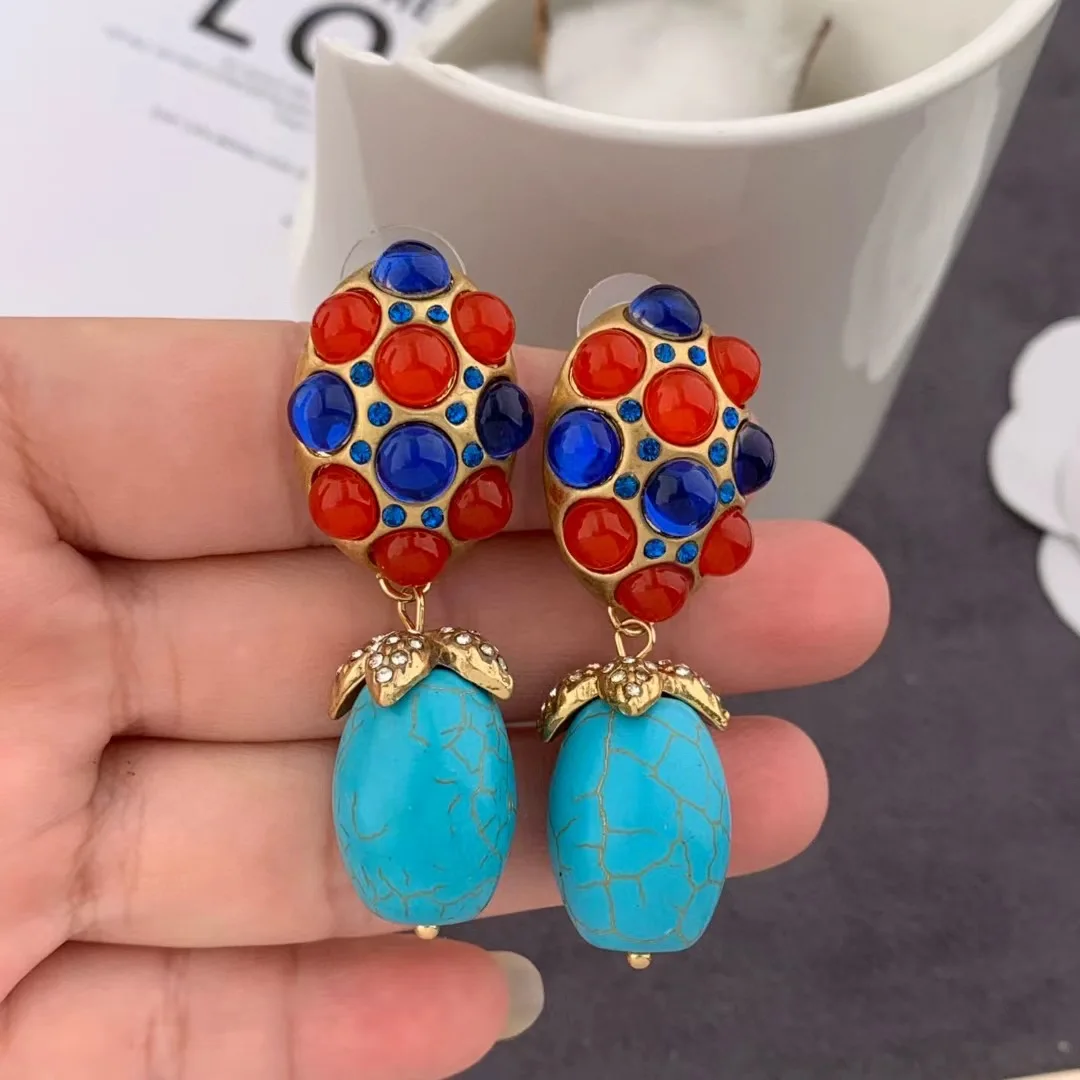 

Vintage Temperament Exquisite Copper color rhinestone earrings for women's girl Jewelry accessories
