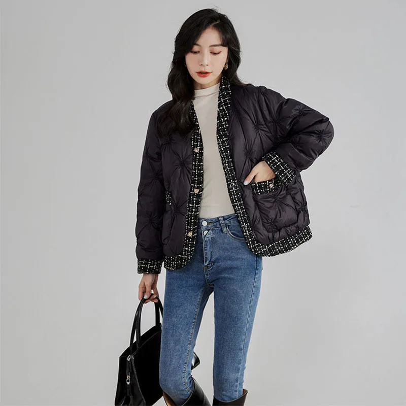 Autumn Winter Down Jacket V-Neck Patchwork Lightweight White Duck Down Coat Women Quilted Long Sleeve Top Design Clothing Trend
