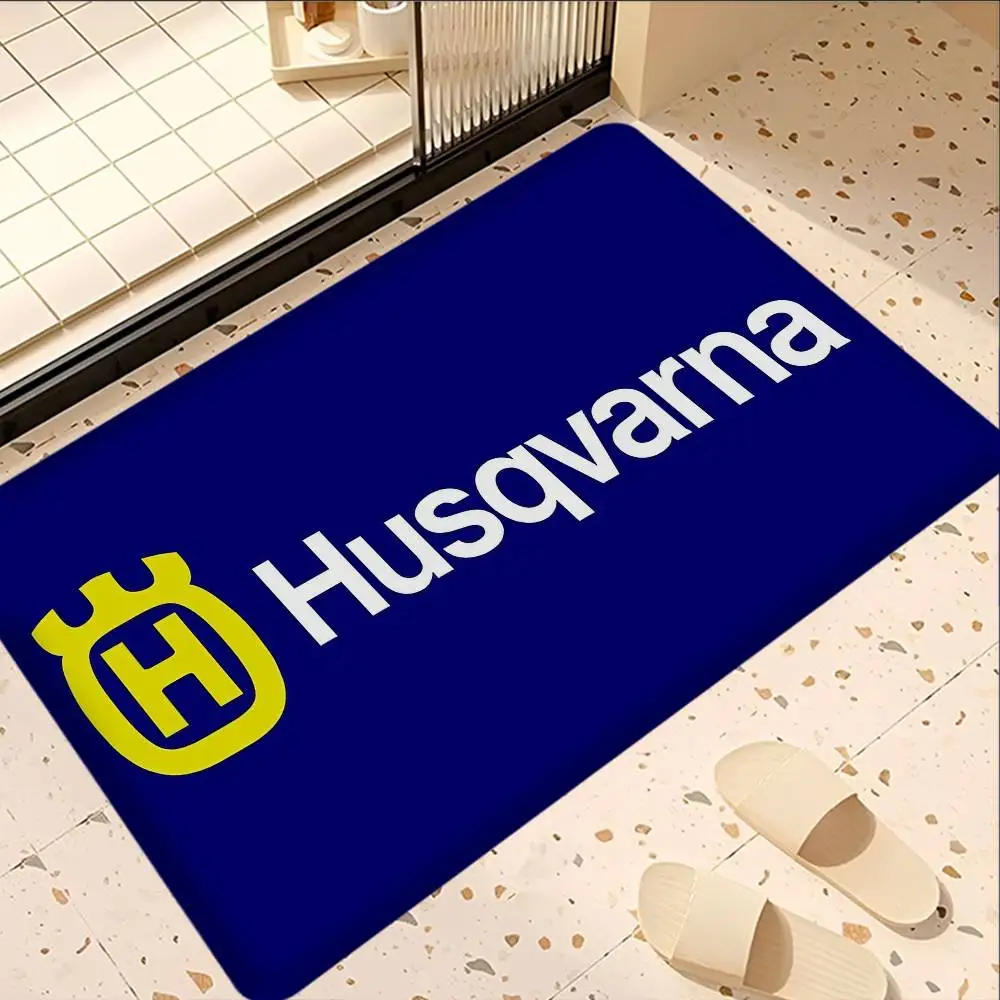 H-Husqvarnas Logo F…