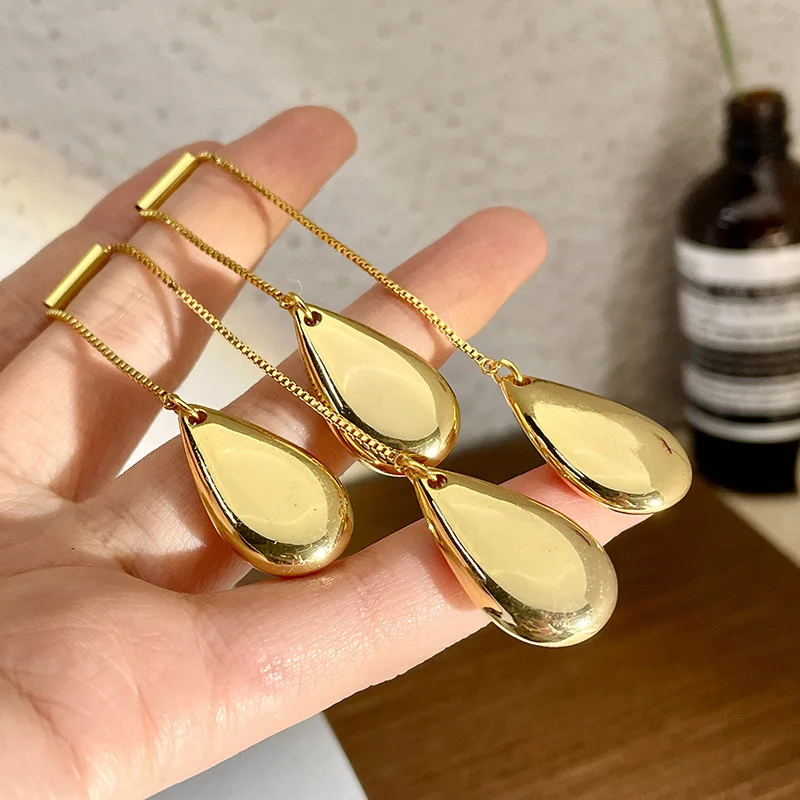 Metal Pendant Earrings European And American Style Personalized Fashion Long Style Stud Earrings Ladies Girls Travel Accessories