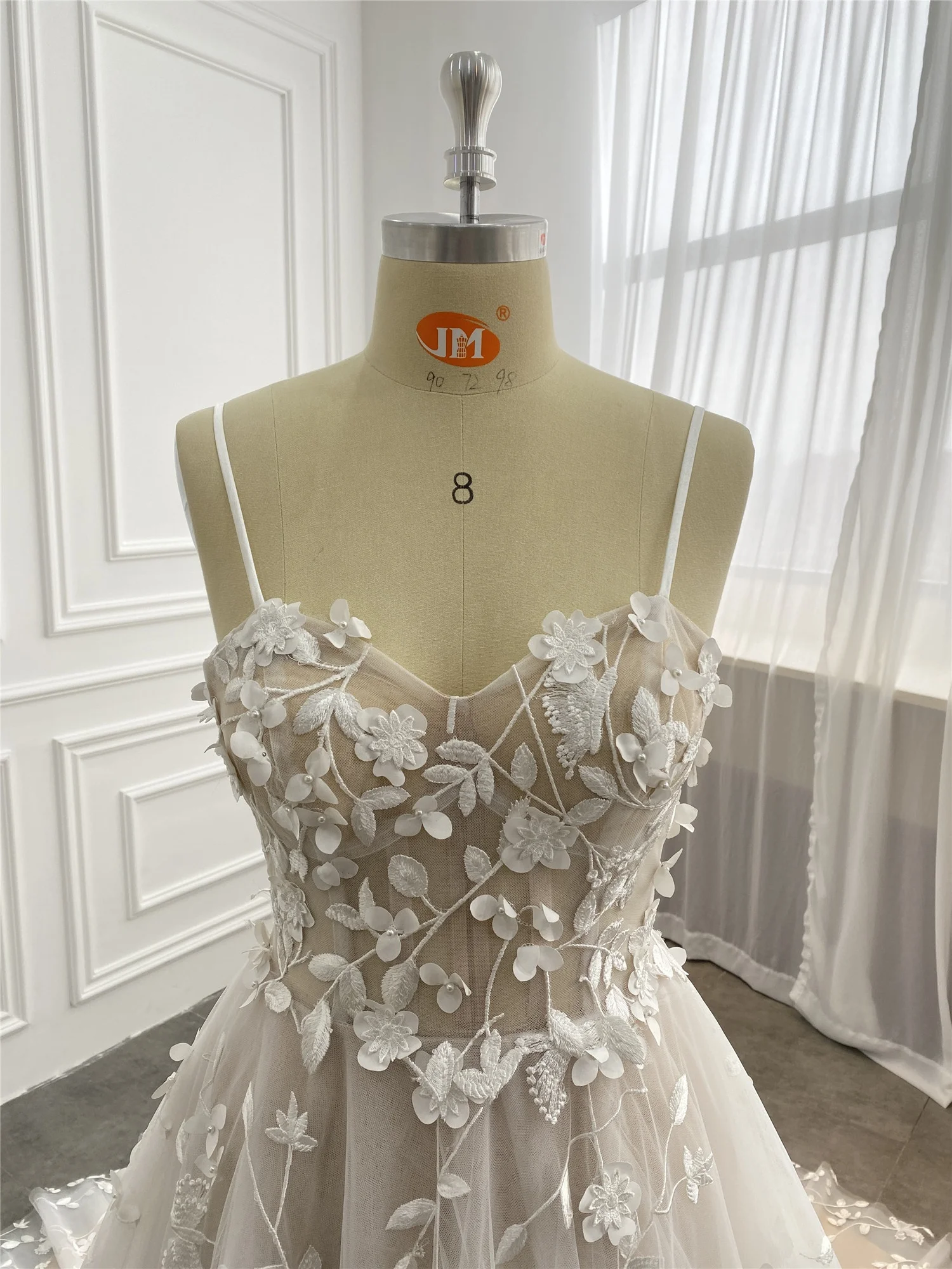 Latest 3D Flower Fairy Tale Custom Ready Made Champagne Wedding Dress Bridal Gown