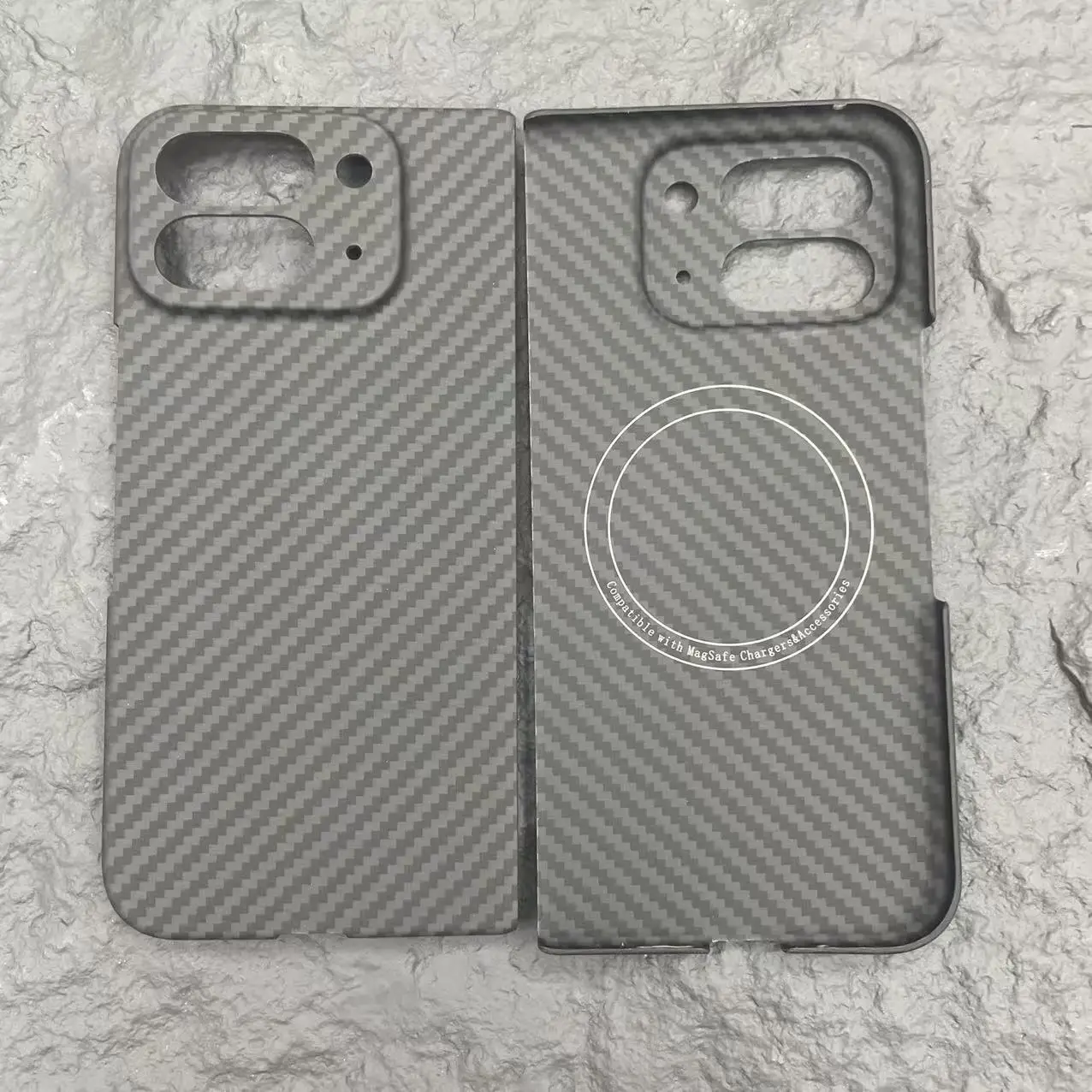 AKATIP For Google 10 Pro Fold Aramid Fibre Slim Magnetic Case 9 Pro Fold Carbon Fibre Protective Cover Drop-proof and Shock-resi