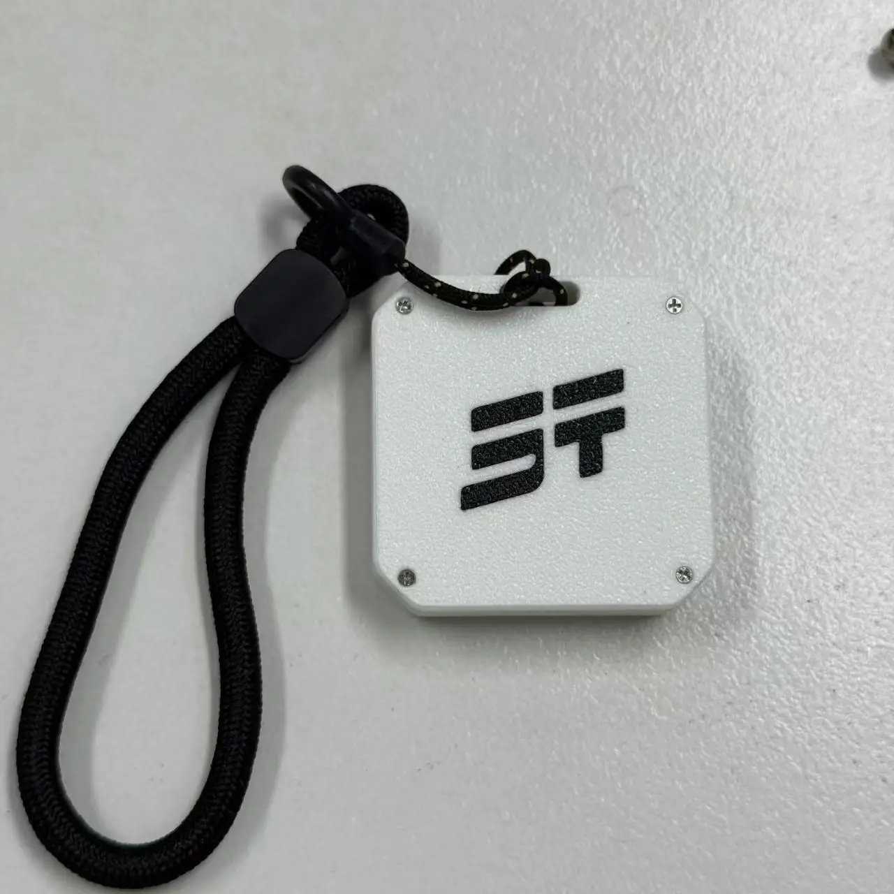 JETOUR Traveler key cover 23/24 model for the Shan Hai T2 vehicle, featuring a 4-key square-shaped key with a mini design.
