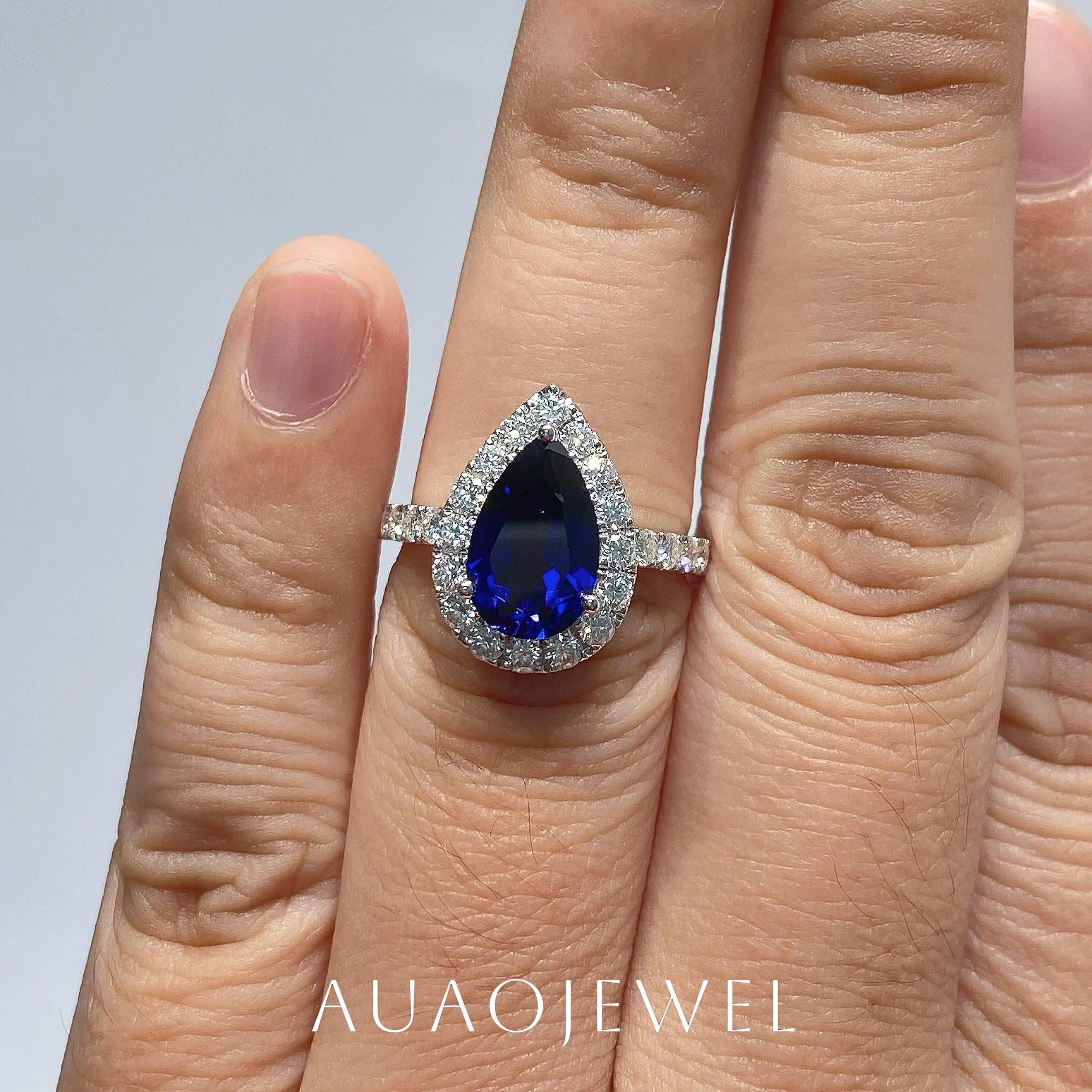 

AUAOJEWEL 3 Carat Pear Cut Lab Sapphire Engagement Ring 18K Solid White Gold with Moissanite Diamonds for Woman Wedding Jewelry