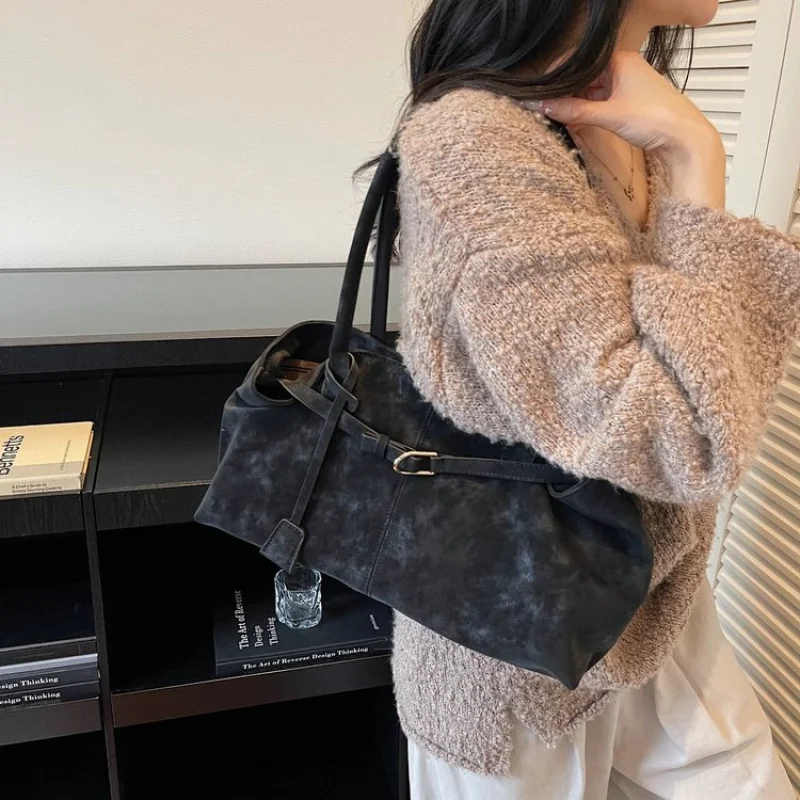 

Elegant Luxury Handbag For Women With Minimalist Vintage Leather And Trendy Paris Designer Large Capacity