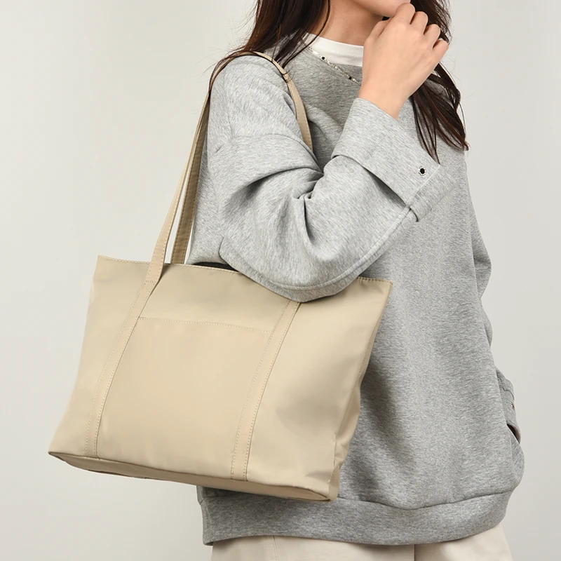 حقائب كتف فاخرة بلون سادة غير رسمية من النايلون عالي الجودة للنساء حقائب كبيرة بمقبض علوي حقائب يد للتنقل #3