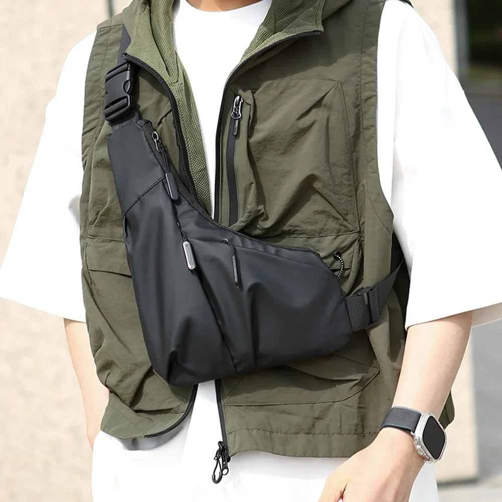 Versatile Casual Triangle Chest Shoulder Crossbody Bag For Men Lightweight Water Resistant Large Capacity Daily Sling Pack