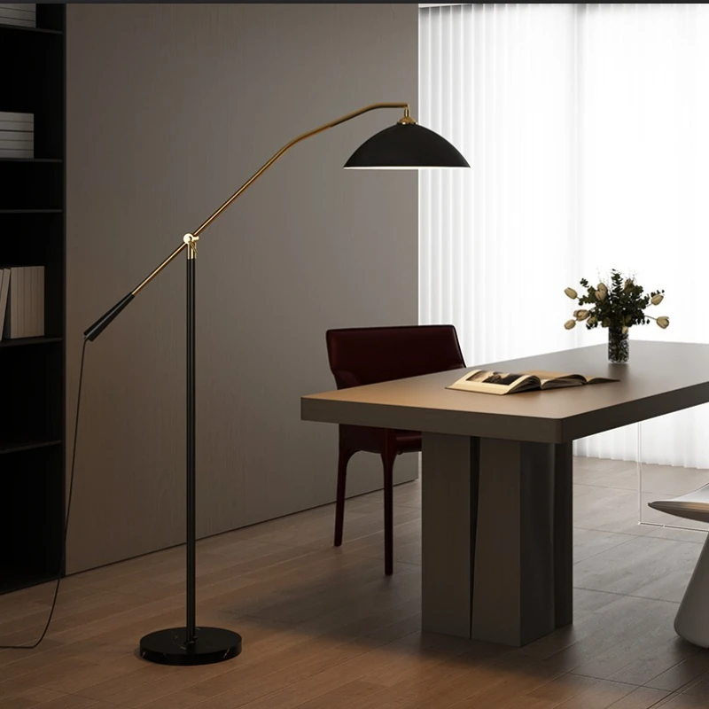 

Italian French medieval living room sofa floor lamp Nordic high-end light luxury atmospheric bedside lamp Vertical table lamp