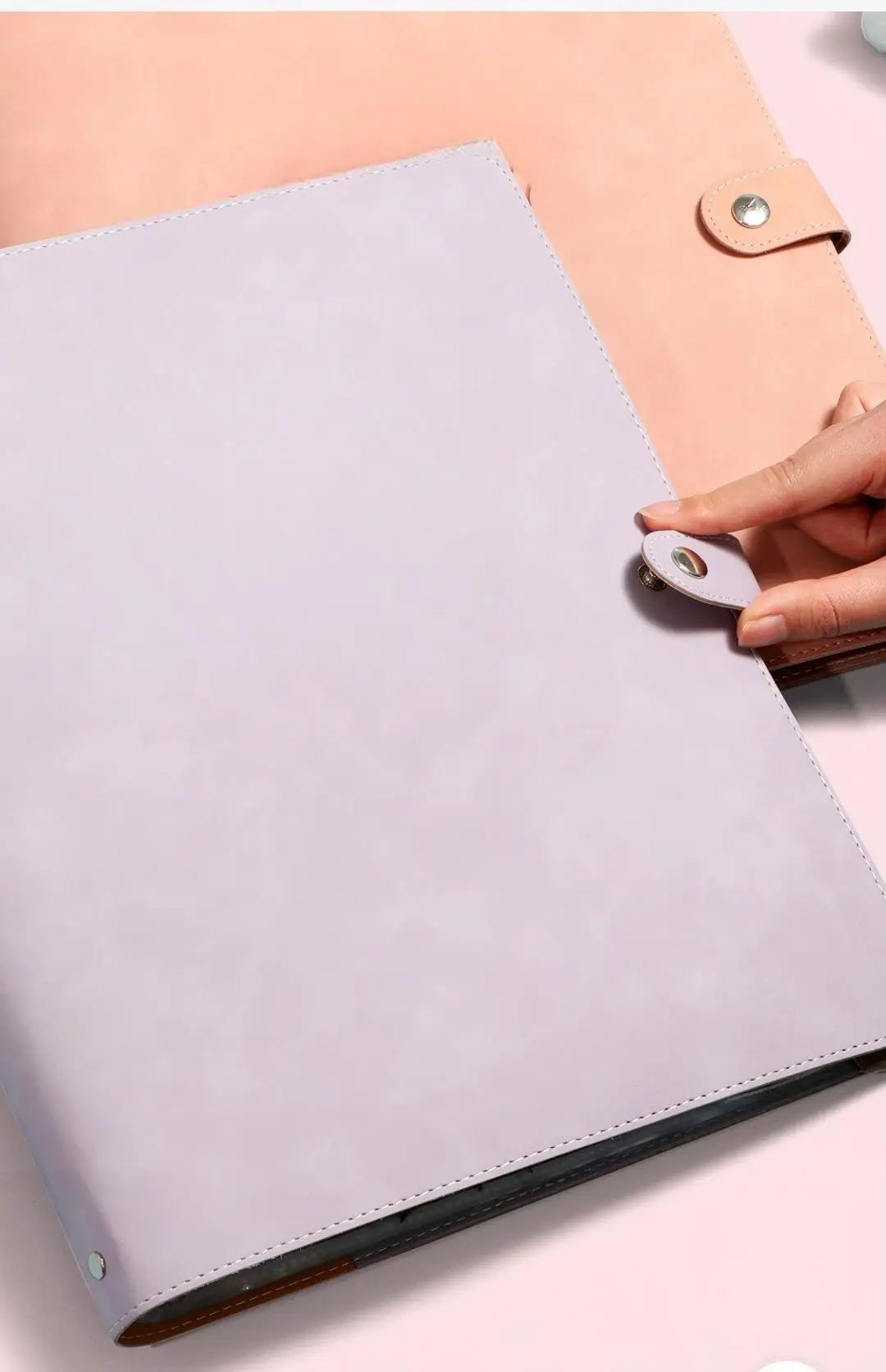 Sampul Binder Bulat 4 Ring dari Kulit PU Lembut A4 dengan Penutup Kancing Tekan untuk Jurnal, Planner, Album, dan Notebook Lembar Lepas