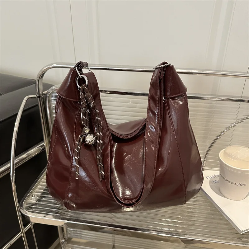 

Женская сумка большой вместимости для отдыха и поездок на работу, новые модные и универсальные свободные сумки через плечо на одно плечо