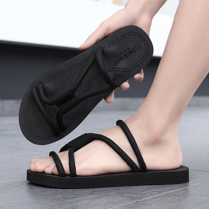 

2026 New Summer Fashion Men Sandals Roman Outdoor Beach Comfortable Shoes Flip Flops Slip on Flats Opened Toe Sports Slippers