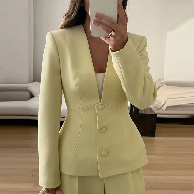 เสื้อเบลเซอร์ทรงยาว คอวี แขนยาว สีพื้น เรียบหรู แฟชั่นผู้หญิง กระดุมแถวเดียว เสื้อคลุมเรียบง่าย สไตล์ลำลอง ปี 2025 เสื้อแจ็คเก็ตทรงยาว คาดเอว