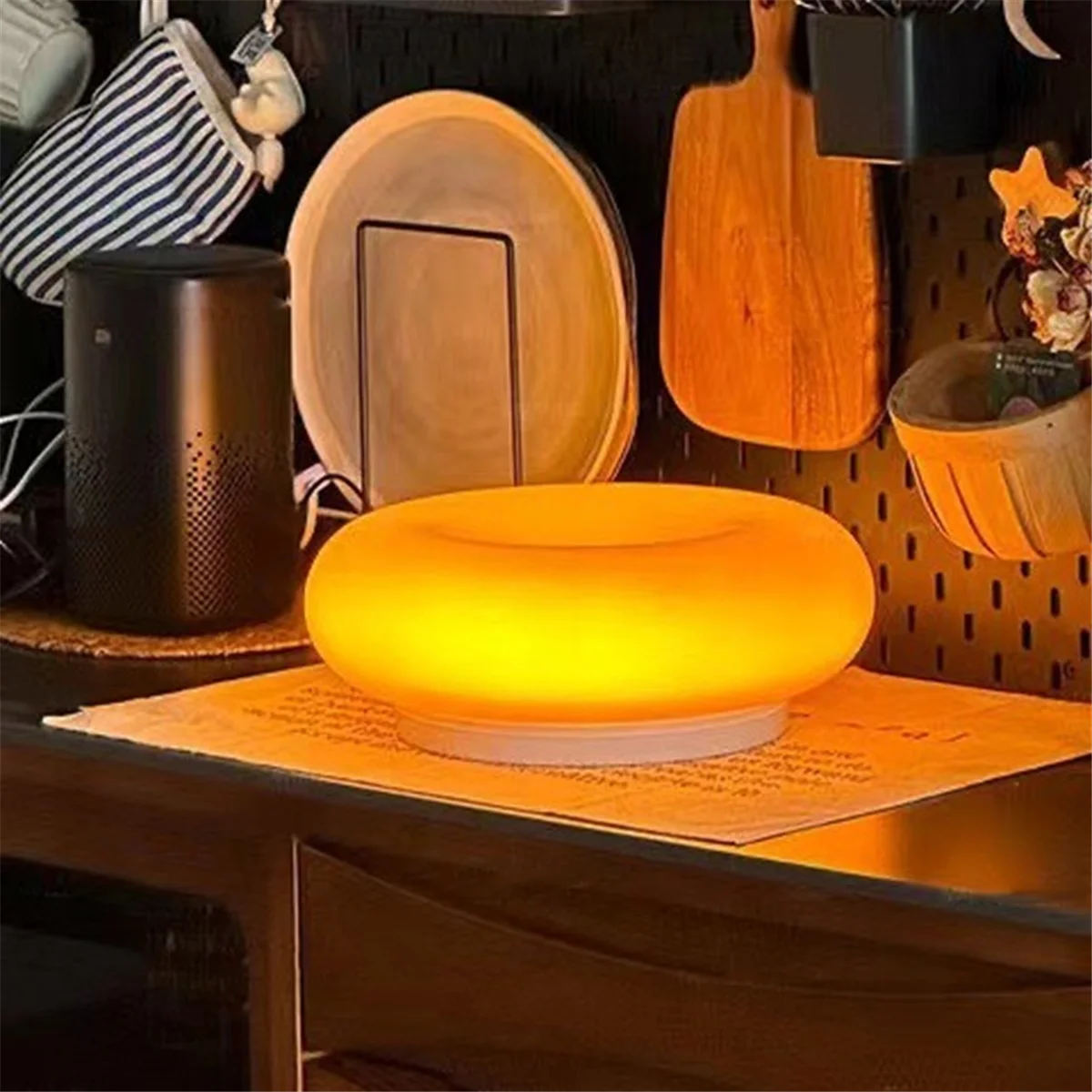 ABNQ مصباح دونات برتقالي، مصباح حديث لمنتصف القرن، مصباح بجانب السرير، مصباح آرت ديكو جديد، مصباح طاولة جميل لتزيين الجدران #3