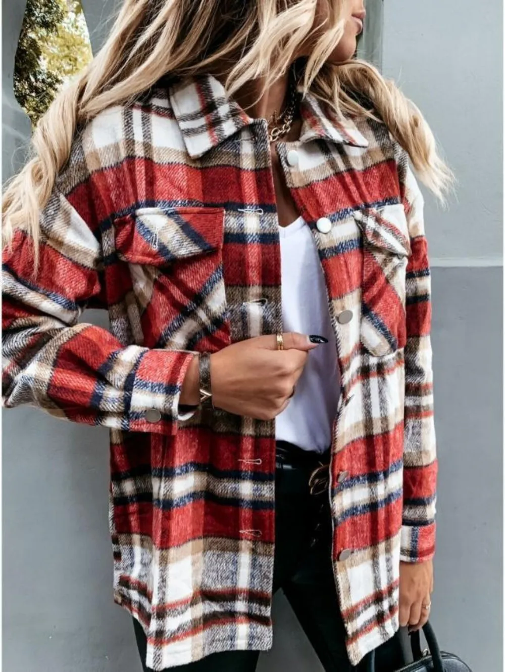 Autumn and winter cross-border European and American Wish women\'s new woolen shirt long sleeved plaid jacket for women