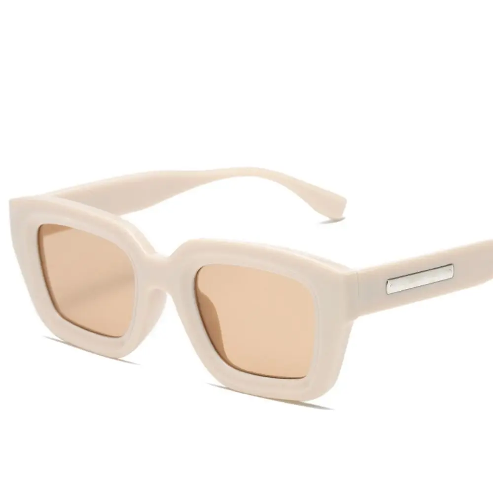 Lunettes de soleil rétro à monture carrée, à la mode