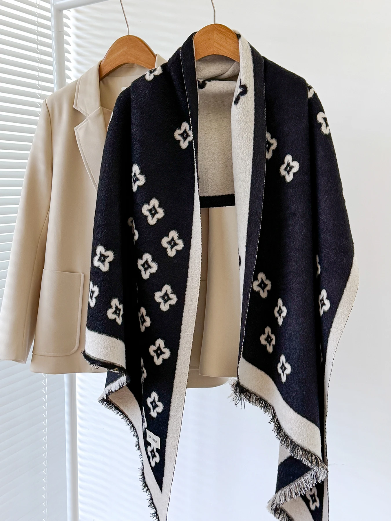 

Зимний теплый шарф унисекс из искусственного кашемира с модными узорами, двусторонний шарф неправильной формы, мягкий, теплый, практичный шейный платок