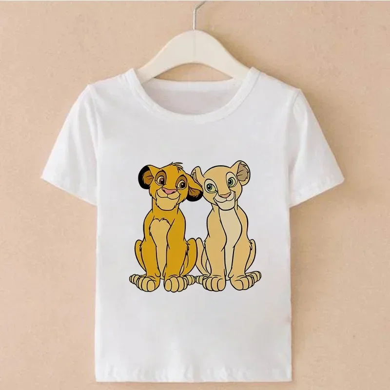 

Disney 2025 Summer New Fashion The Lion King Print T-Shirt Boys Short Sleeve White Pink Purple Crew Neck Top Cute Girl Clothes