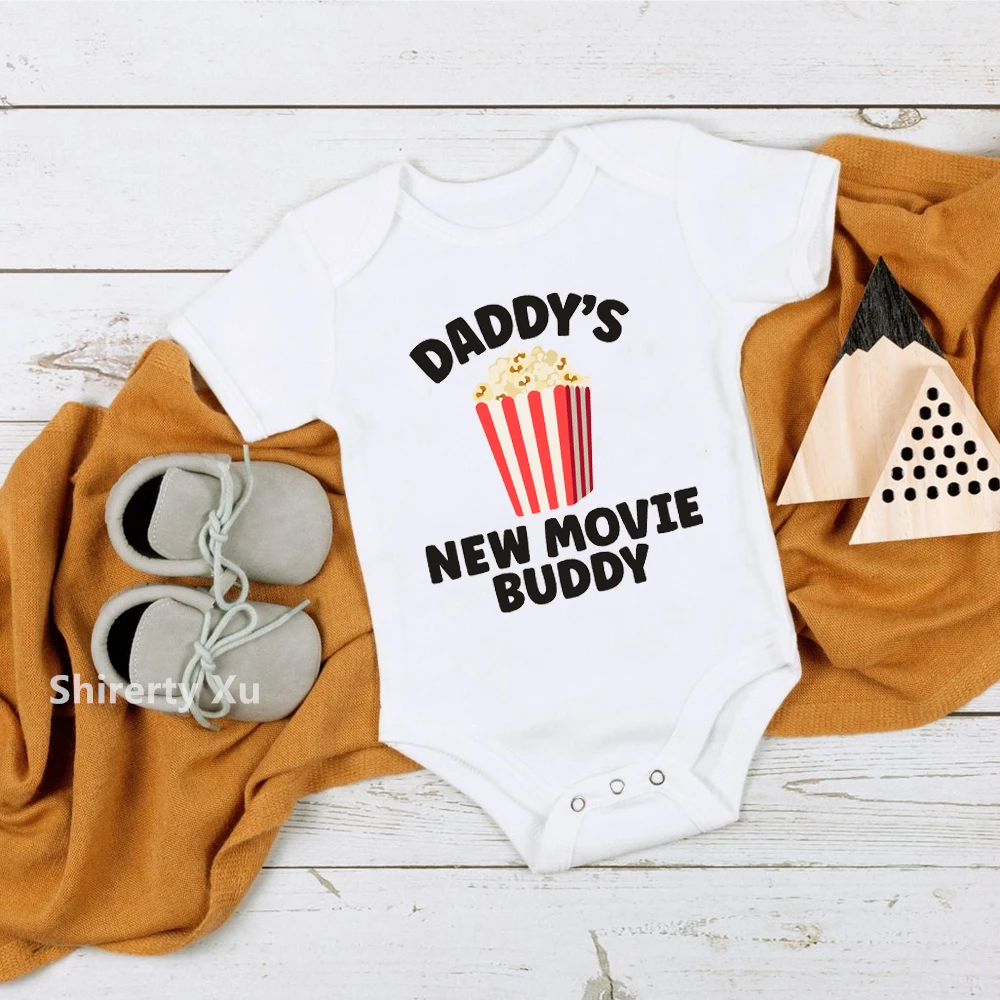 

Summer Newborn Infant Baby Clothes Daddy's New Movie Buddy Cute Toddler Jumpsuit Boys Girls Short Sleeve Cotton Bodysuit Outfits