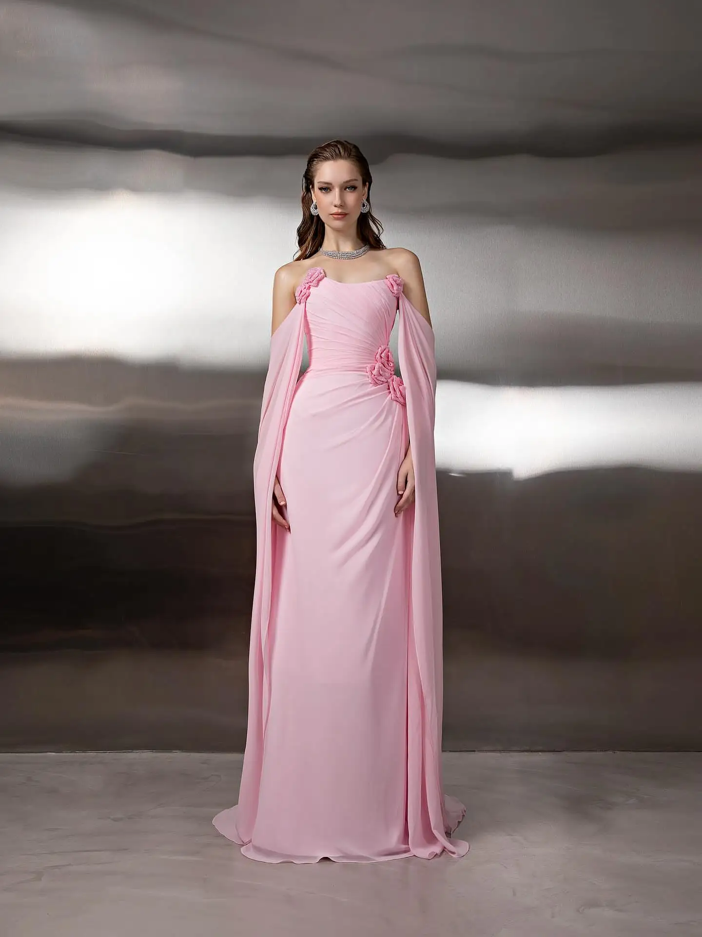 

Элегантные платья по индивидуальному заказу для особых случаев Вечерние 3D цветы Шифон Складки с открытыми плечами Длина до пола А-силуэта для выпускного вечера