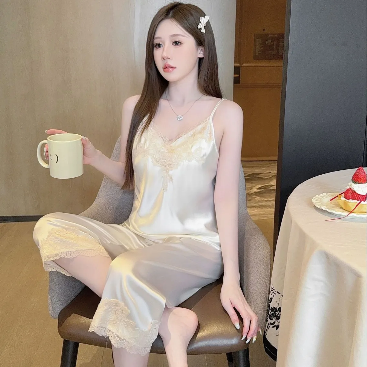 

Strapless women's autumn ice silk high-end sensual style home wear set with lace and sexy pajamas