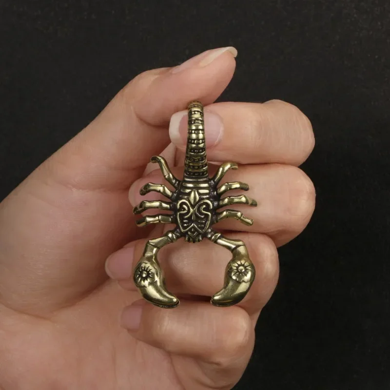 

Vintage Brass Scorpion Miniatures Figurines Office Desktop Small Ornament Tea Pet Home Decoration Accessories Children Toy Gifts