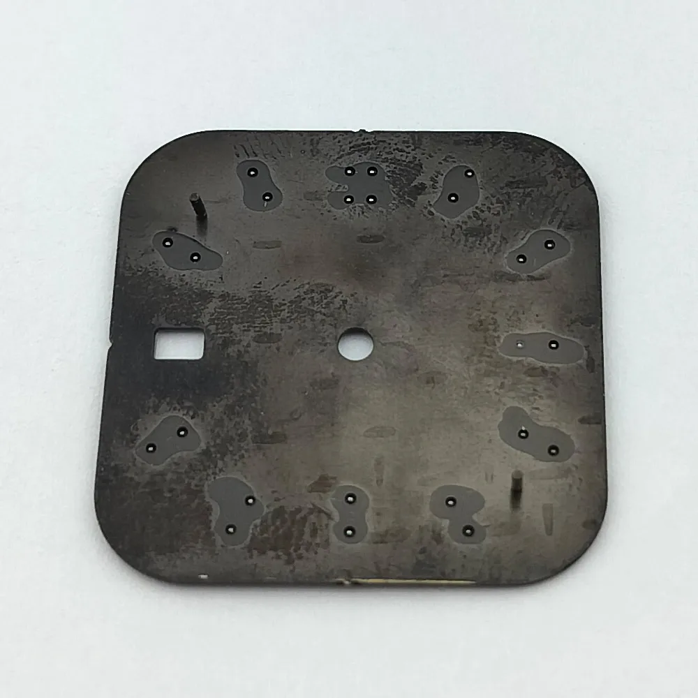 29,5 mm schwarzes, blaues Zifferblatt mit grünem C3-Nachtlicht, geeignet für NH35/36-Uhrwerk, Uhrenteile und Zubehör, unterstützt individuelles Logo und Namen – Detail 6