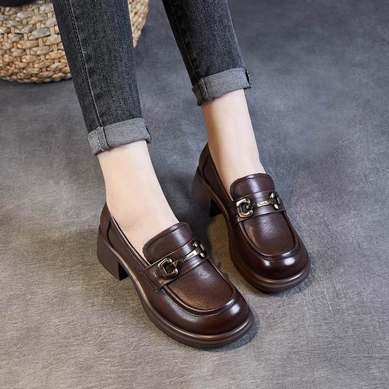 

Женские туфли грубого погружения в 2021 году. Весенне-осенние винтажные туфли из натуральной воловьей кожи в британском стиле.