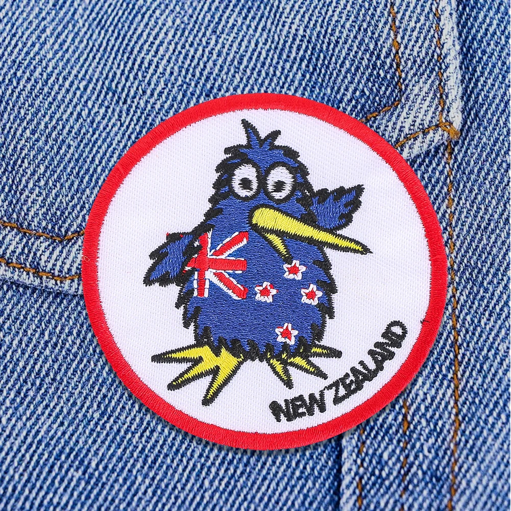 Round New Zealand Kiwi Bird Embroidered Patch 3.1g Iron on Sew on Applique for Clothing Jeans Backpack DIY Craft Decor Gift