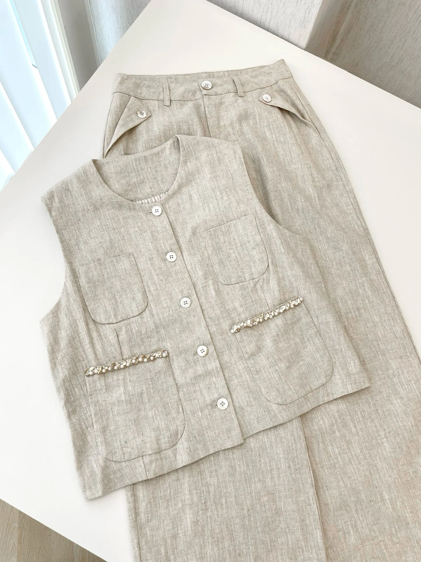 

2025 Women's retro vest+straight leg pants linen set