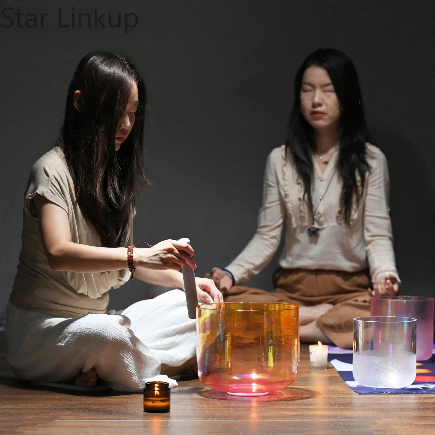 Star Linkup 7 Inch Golden Sunset Clear Cosmic Light Quartz Crystal Singing Bowl, Dual Tuned 432Hz & 440Hz Sound Bowl with Mallet for Meditation, Yoga, Chakra Balancing & Sound Healing Therapy