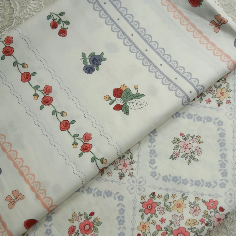 160cm width Mori Style Strawberry Hanada Flower Wall Cotton Twill Fabric Tablecloth and Curtain Clothing Fabric Background Diy