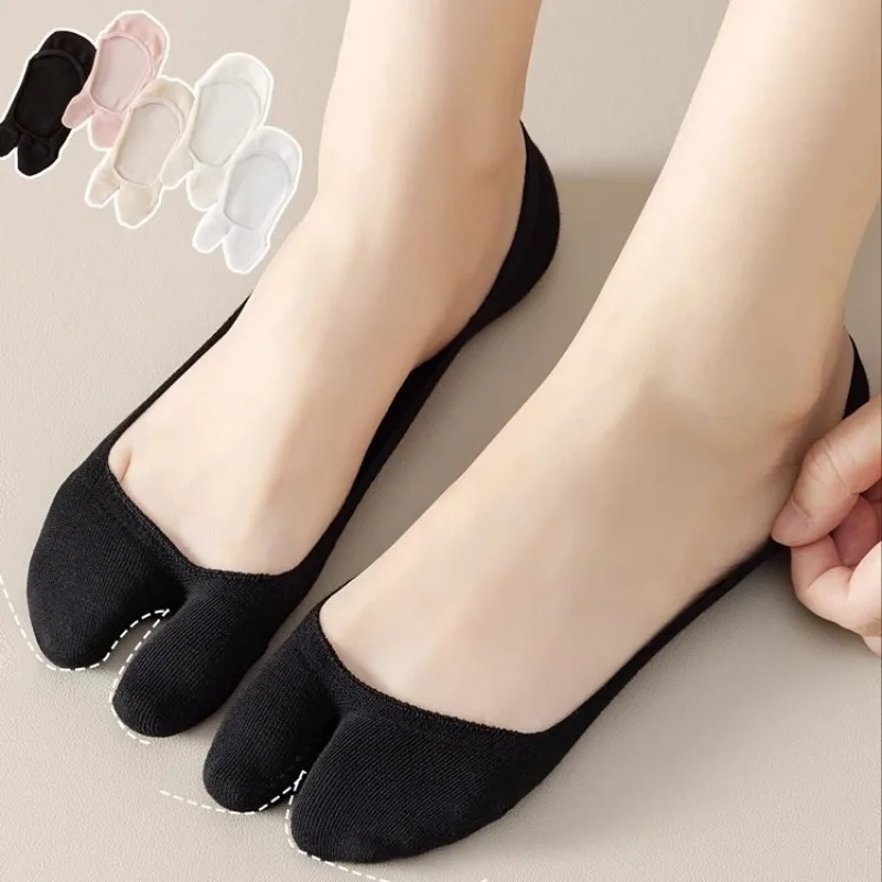 1Pair Tabi Socks Women's Summer Thin Non-slip Invisible Low Cut Boat Sock Cute Solid Breathable Comfortable Cotton Two Toe Socks