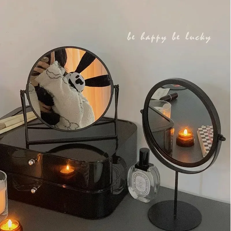 Nordic Ins Small Rotating Desktop Makeup Mirror for Girls Portable Vanity Mirror with Heart Design for Dormitory And Home