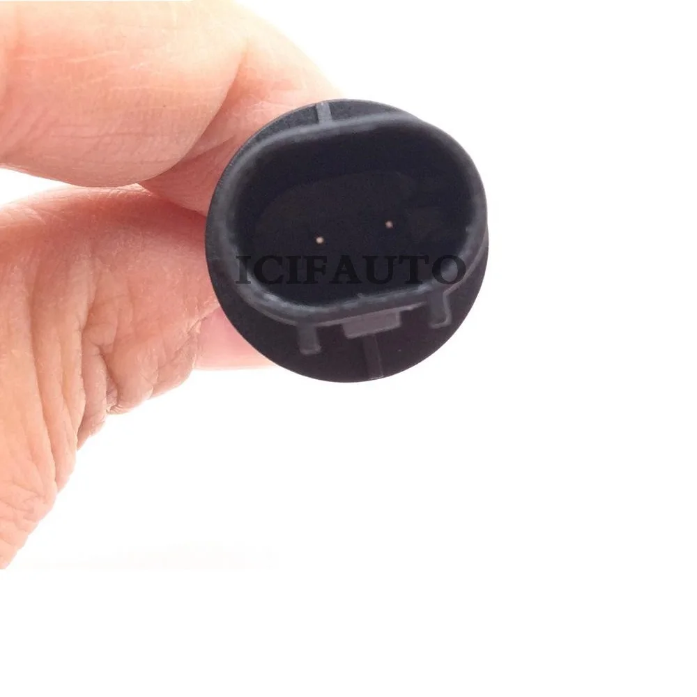 Outside Air Ambient Temperature Sensor for Mercedes-Benz C/CLS/G/E/CLK Sprinter 0005428418/0075421318