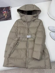 Designer zipper windproof hooded strap waist mid-length down jacket 2024 winter women's new fashion thickened warm down jacket