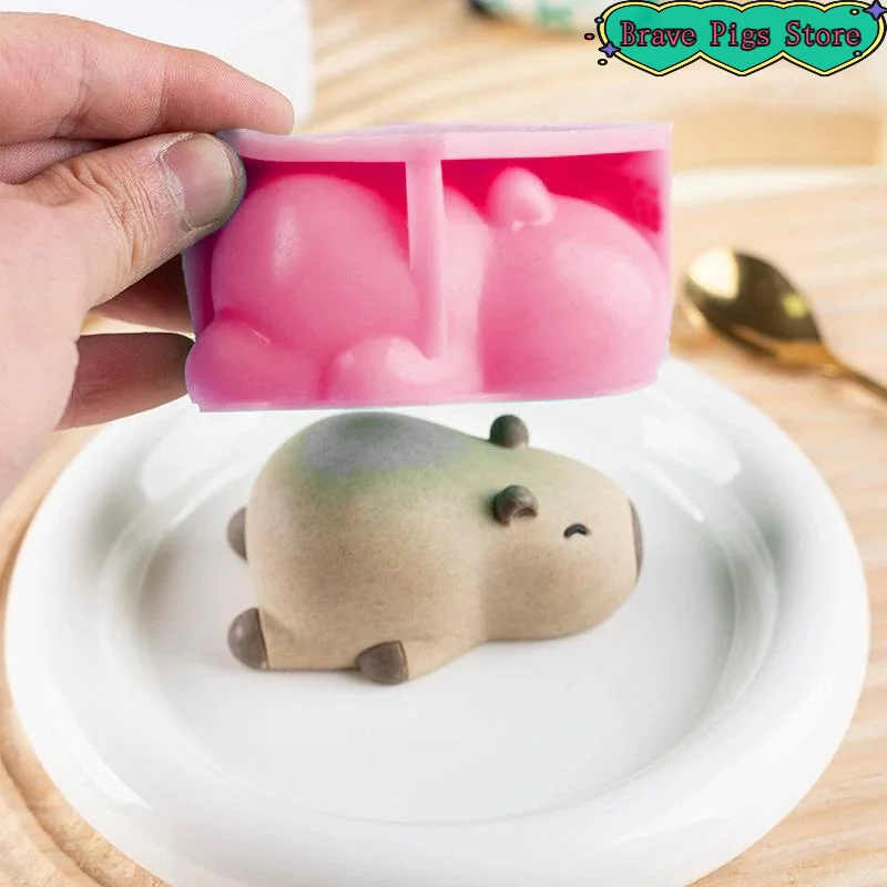 

Cute Capybara Silicone Mold Cartoon Animal Milk Jelly Pudding Silicone Mould Home Kitchen Baking Accessories Party Restaurant