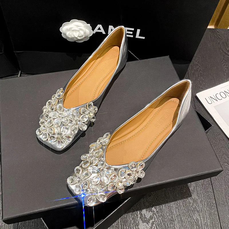 Zapatos planos con diamantes de imitación para mujer, mocasines con pajarita de Ballet, bailarinas poco profundas sin cordones para novias, zapatos de boda al aire libre a la moda