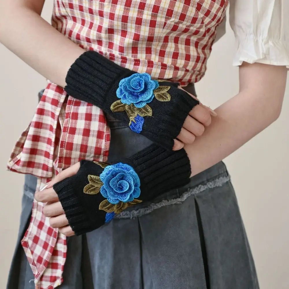 

Винтажные вязаные перчатки с вышивкой, цветочные, без пальцев, зимние, шерстяные, водонепроницаемые, с сенсорным экраном, вязаные крючком, с цветочным узором, для девочек