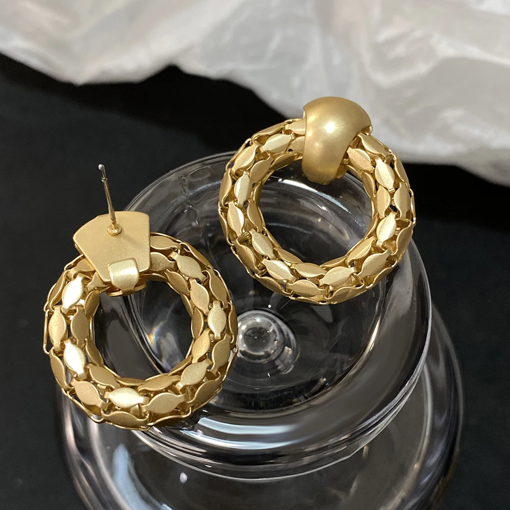 أقراط مرصعة بخاتم دائري مجوف للنساء ، مجوهرات هندسية كلاسيكية ، سحر أنيق ، مقاومة للماء ، موضة حلوة ، عتيقة