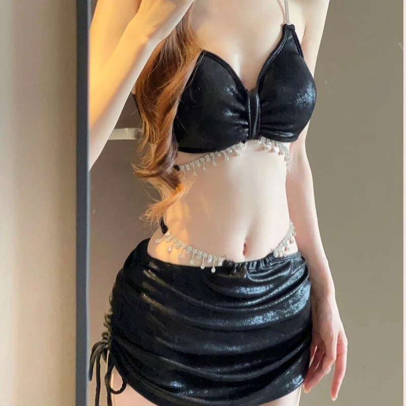 2025 Nuevo bikini de tres piezas para mujer - Traje de baño dividido sexy de gama alta con diamantes de imitación Traje de baño de aguas termales para vacaciones en la playa con cubierta