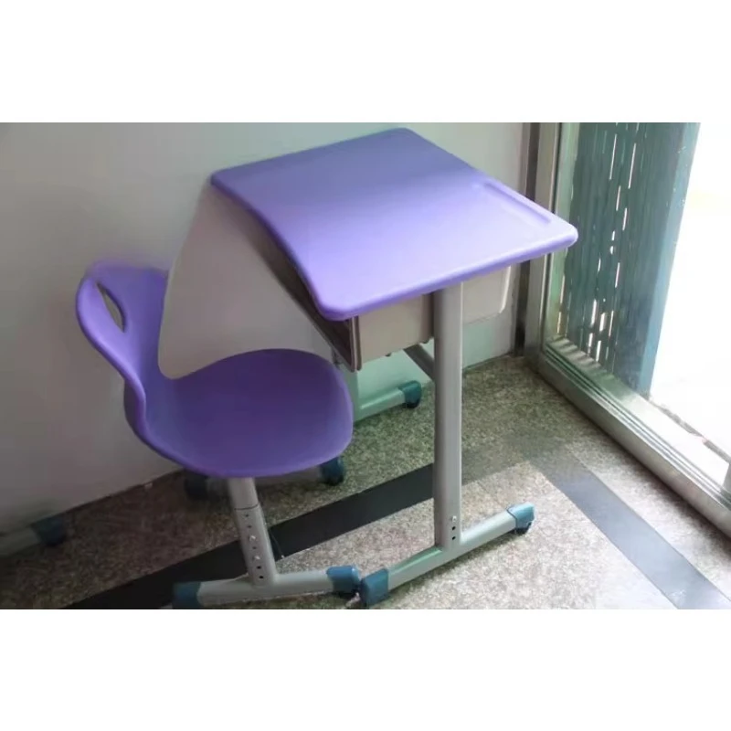 Meja tunggal belajar anak-anak