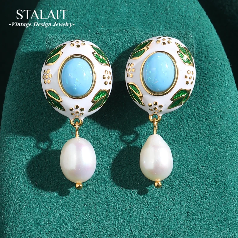 

Vintage Jewelry Gold Color Pearl Earrings Freshwater Drop Retro Green Enamel Natural Woman Luxury Designer Wedding Accessories