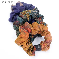 100% pura seta di gelso Scrunchies Gambiered Canton Garza Tessuto di seta Elastici Legami per capelli Elastici Accessori 26 Momme 3.5CM